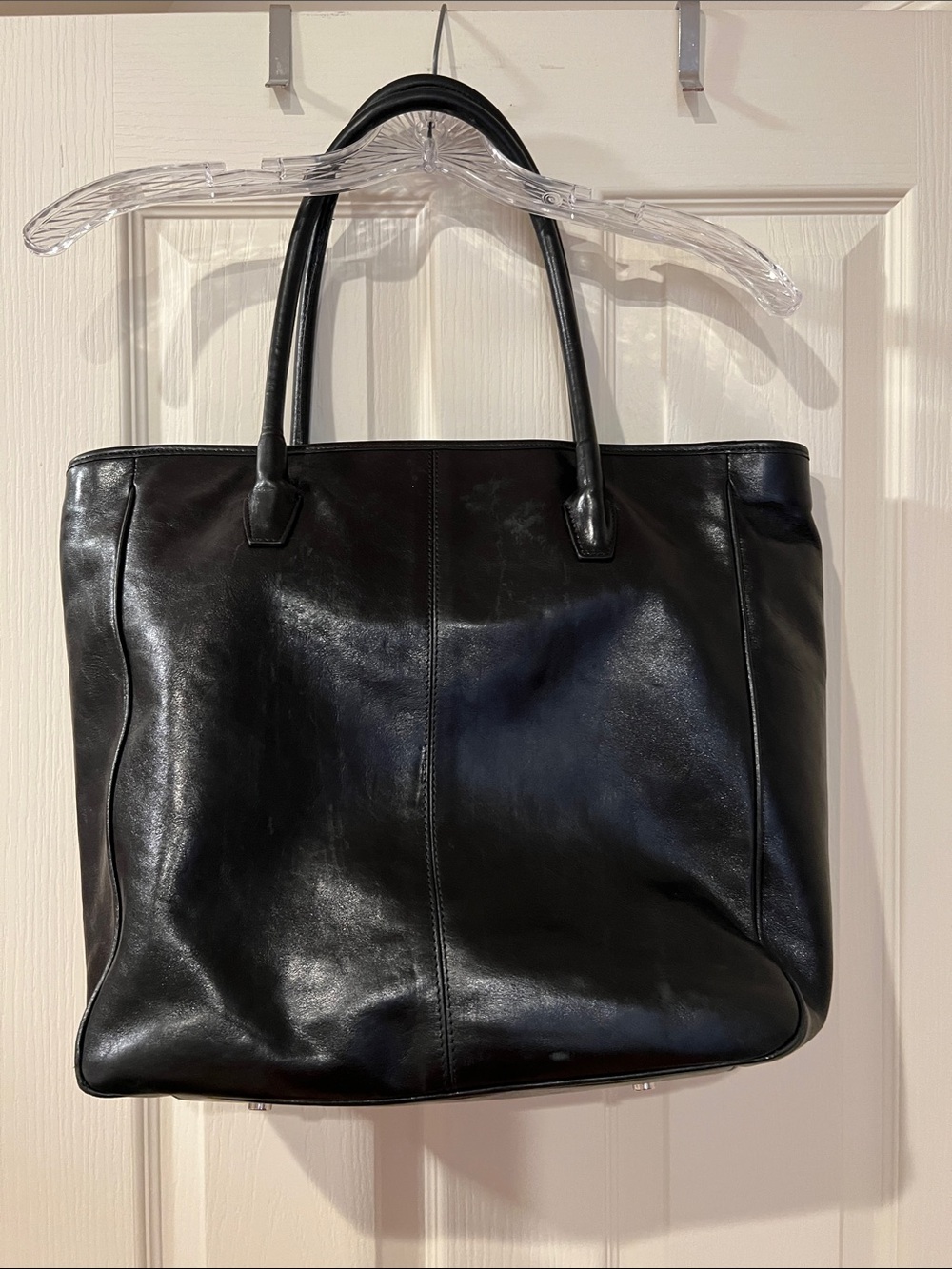 Italian Leather Tote - Picture 2 of 9